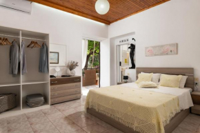 KARIS LUXURY HOME